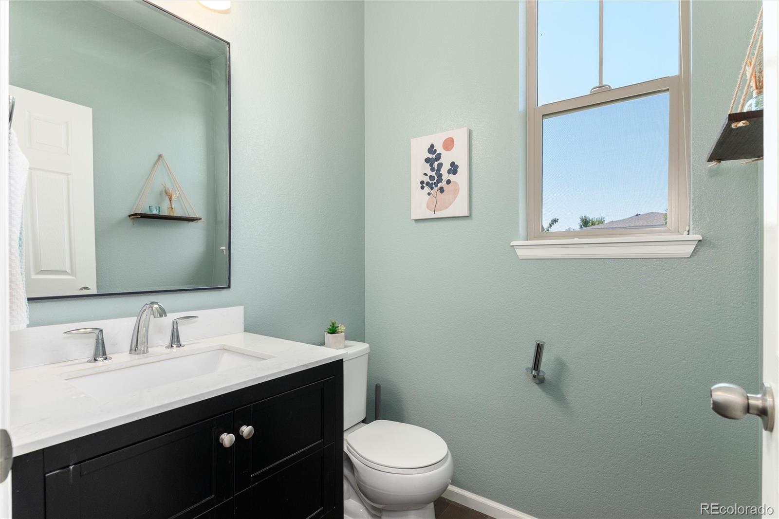 MLS Image #19 for 26822 e easter place,aurora, Colorado