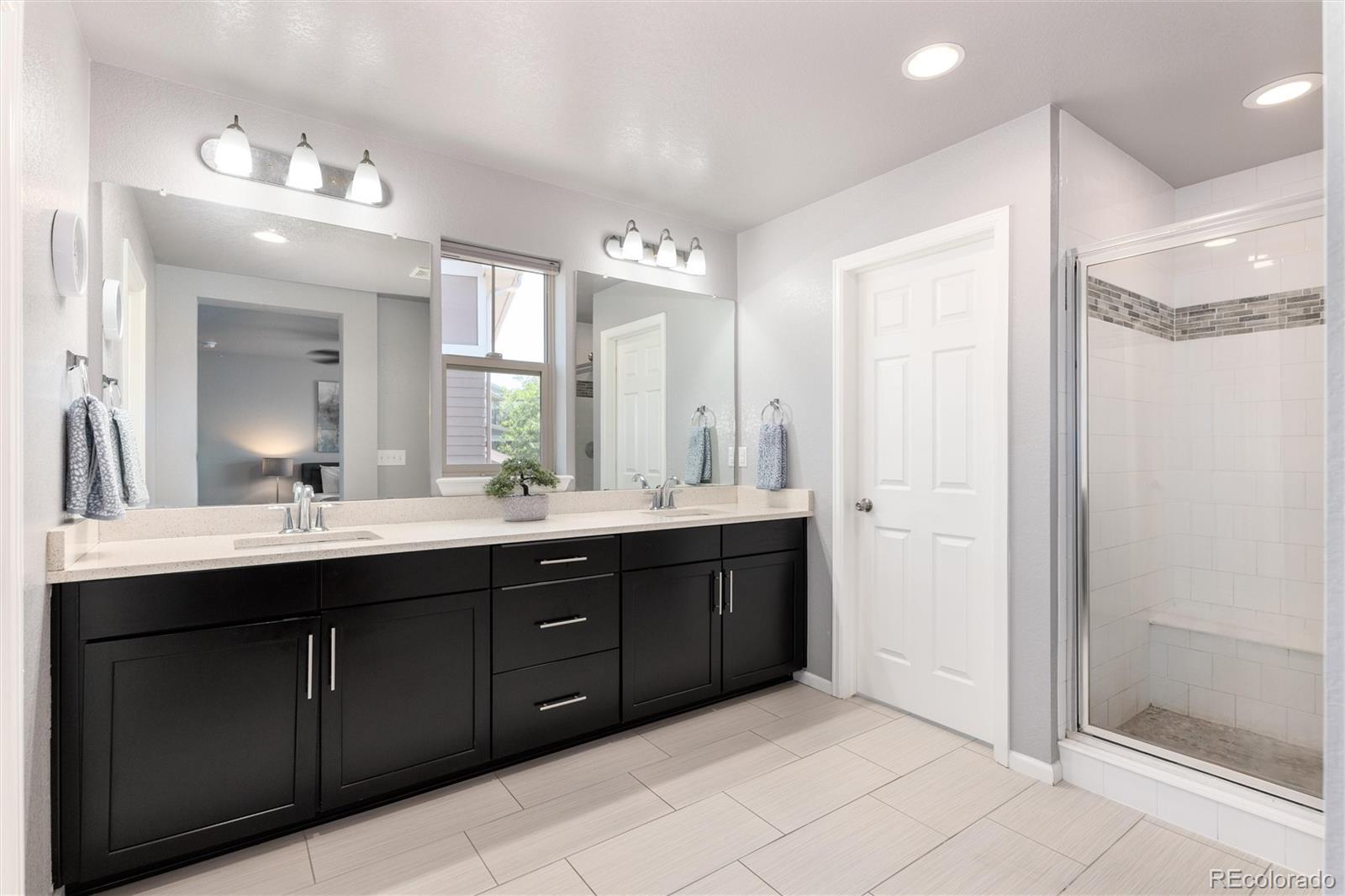 MLS Image #24 for 26822 e easter place,aurora, Colorado