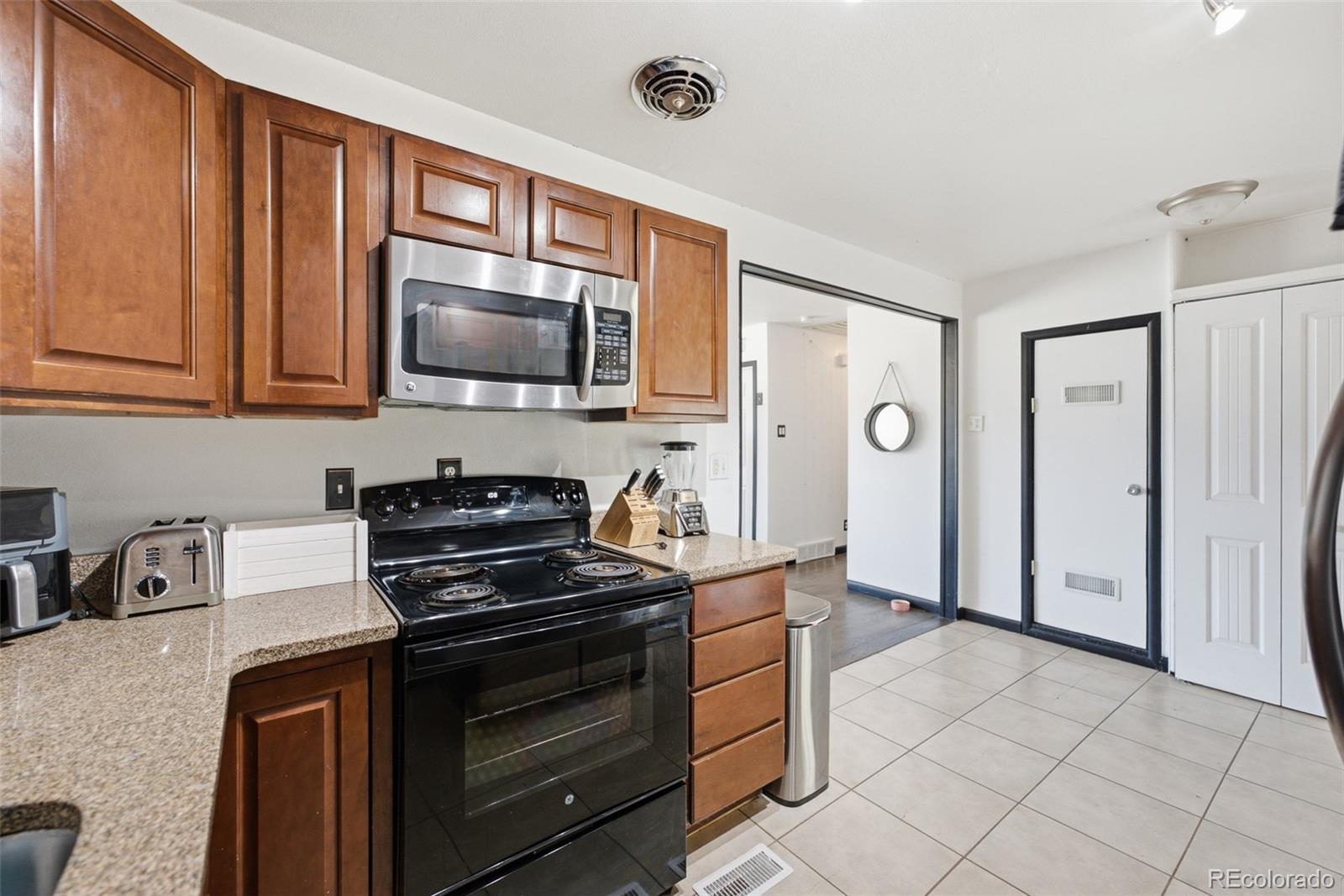 MLS Image #7 for 3740 w 85th avenue,westminster, Colorado