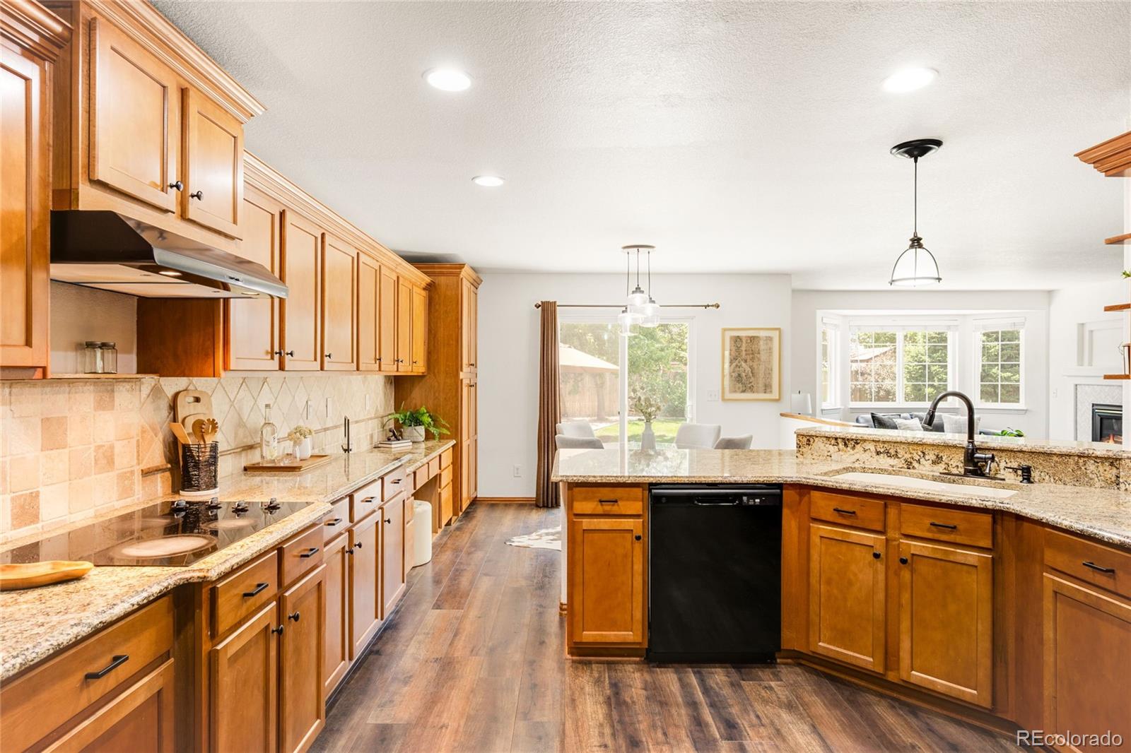 MLS Image #10 for 5323  nelson street,arvada, Colorado
