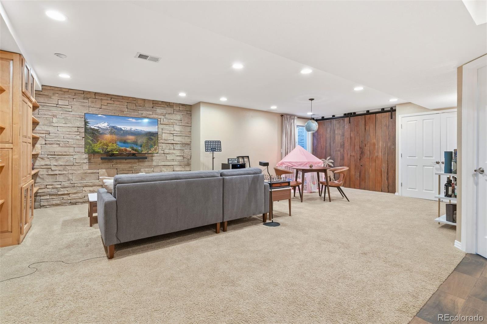 MLS Image #25 for 14363  waterside lane,broomfield, Colorado