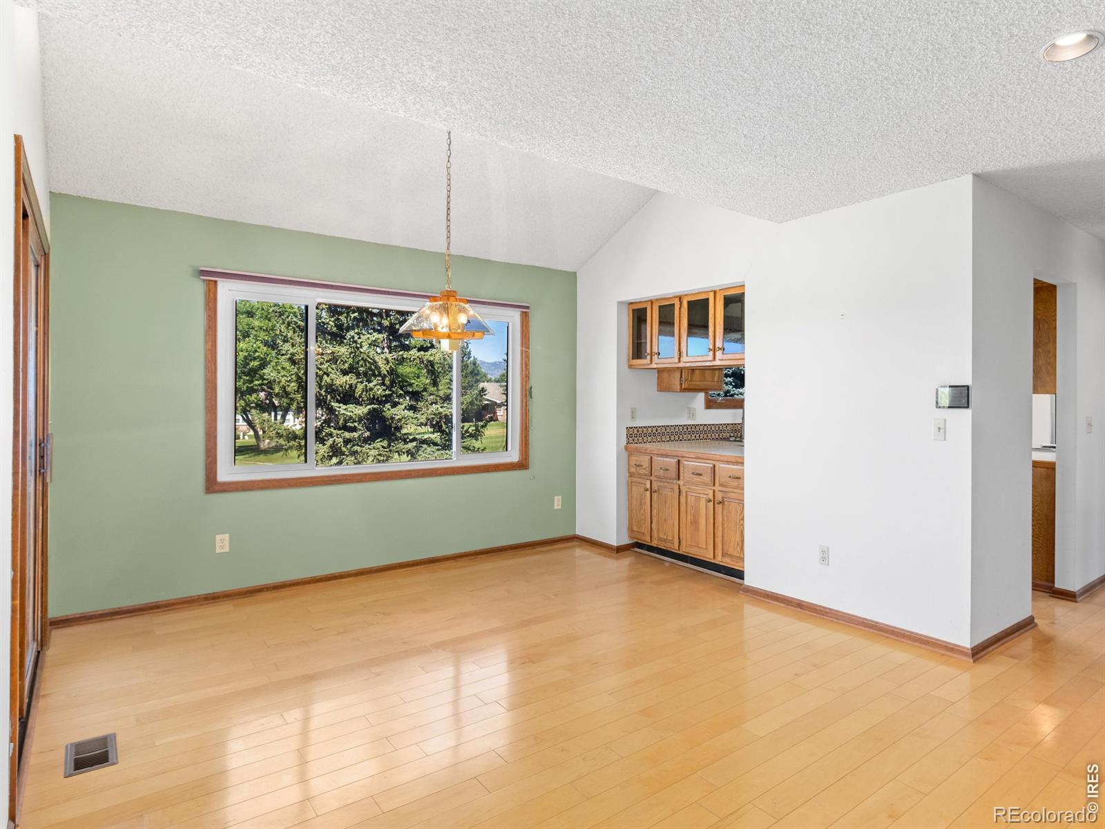 MLS Image #11 for 1301  front nine drive,fort collins, Colorado