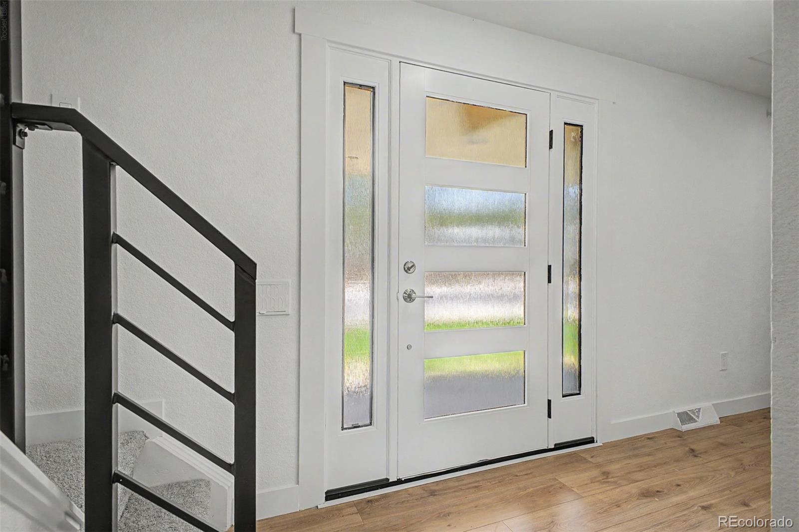 MLS Image #12 for 3220 s pontiac street,denver, Colorado