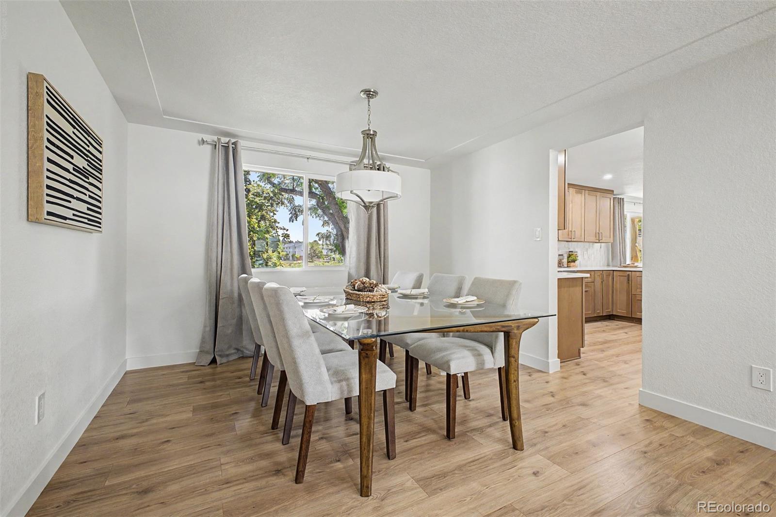 MLS Image #5 for 3220 s pontiac street,denver, Colorado