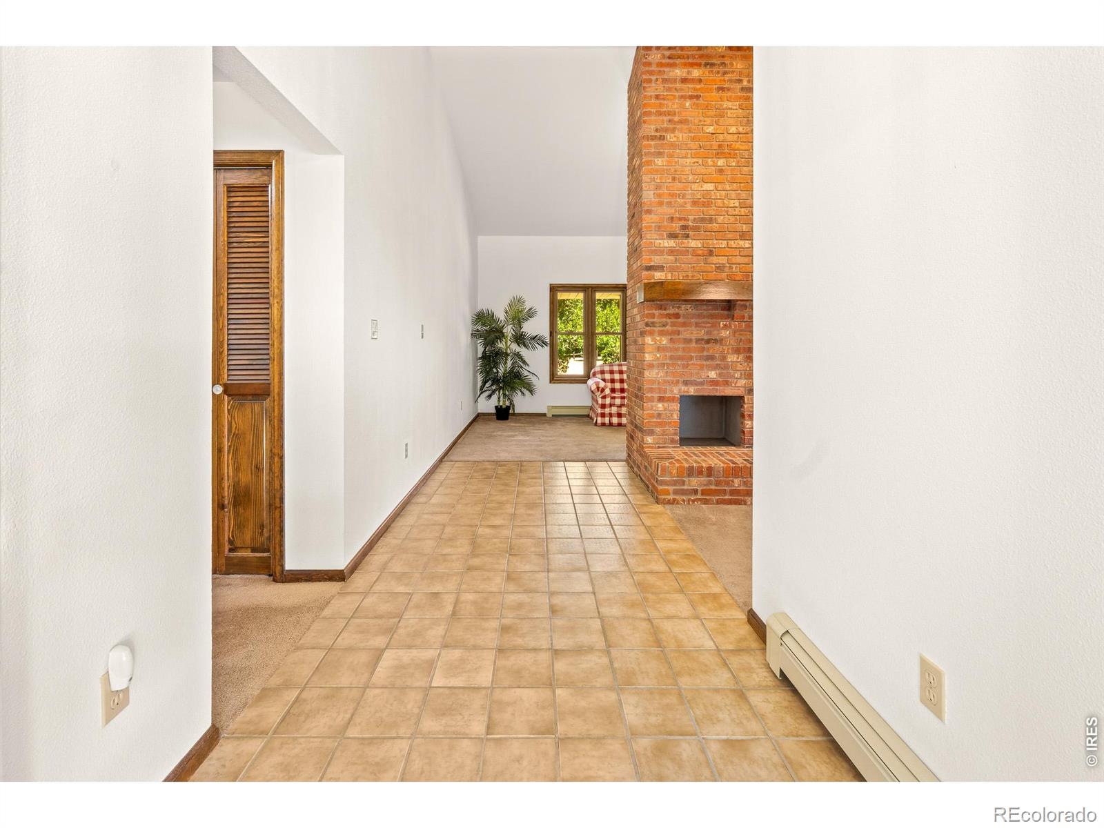 MLS Image #5 for 1008  heron drive,loveland, Colorado
