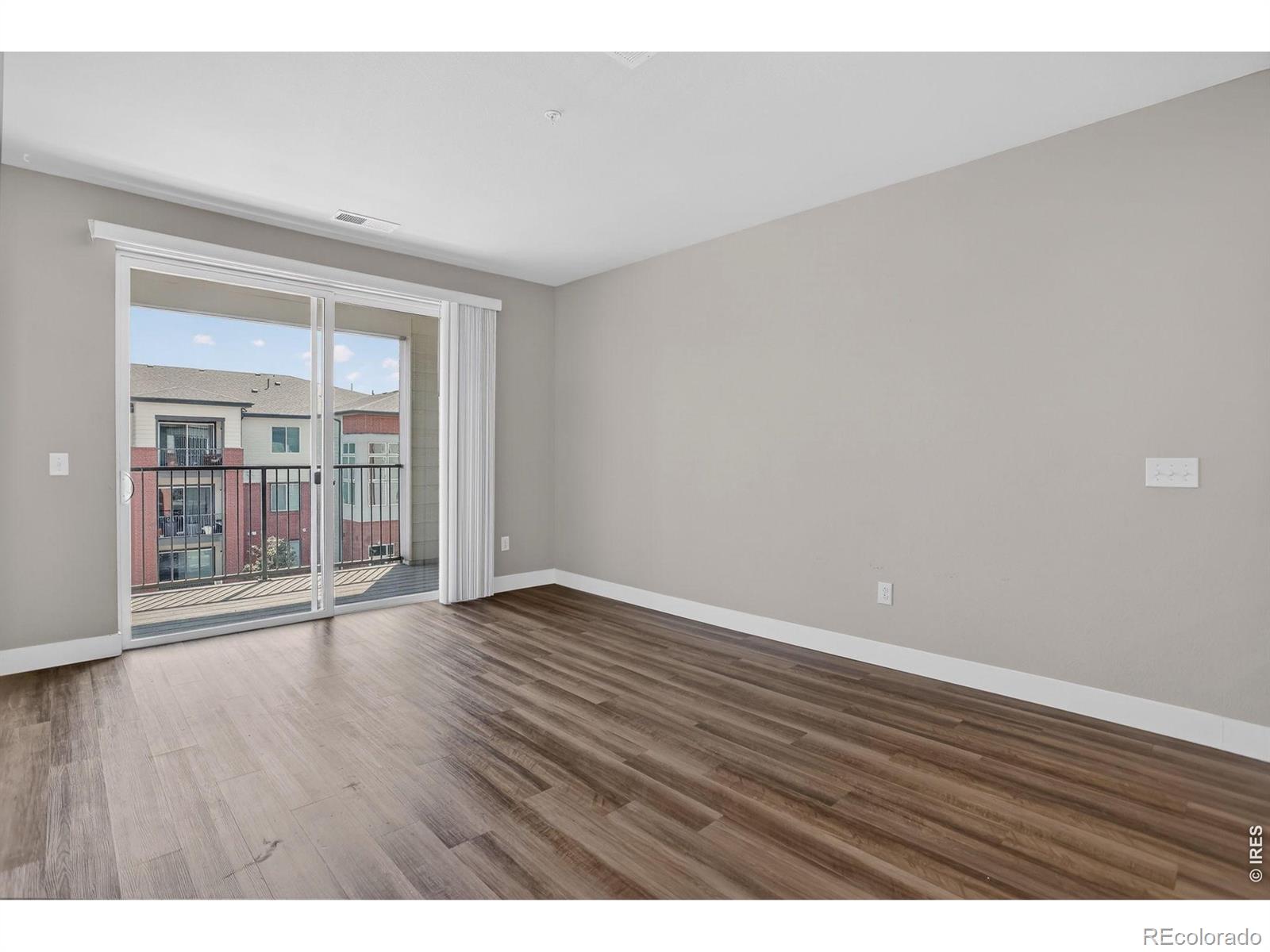 MLS Image #15 for 14351 e tennessee avenue,aurora, Colorado