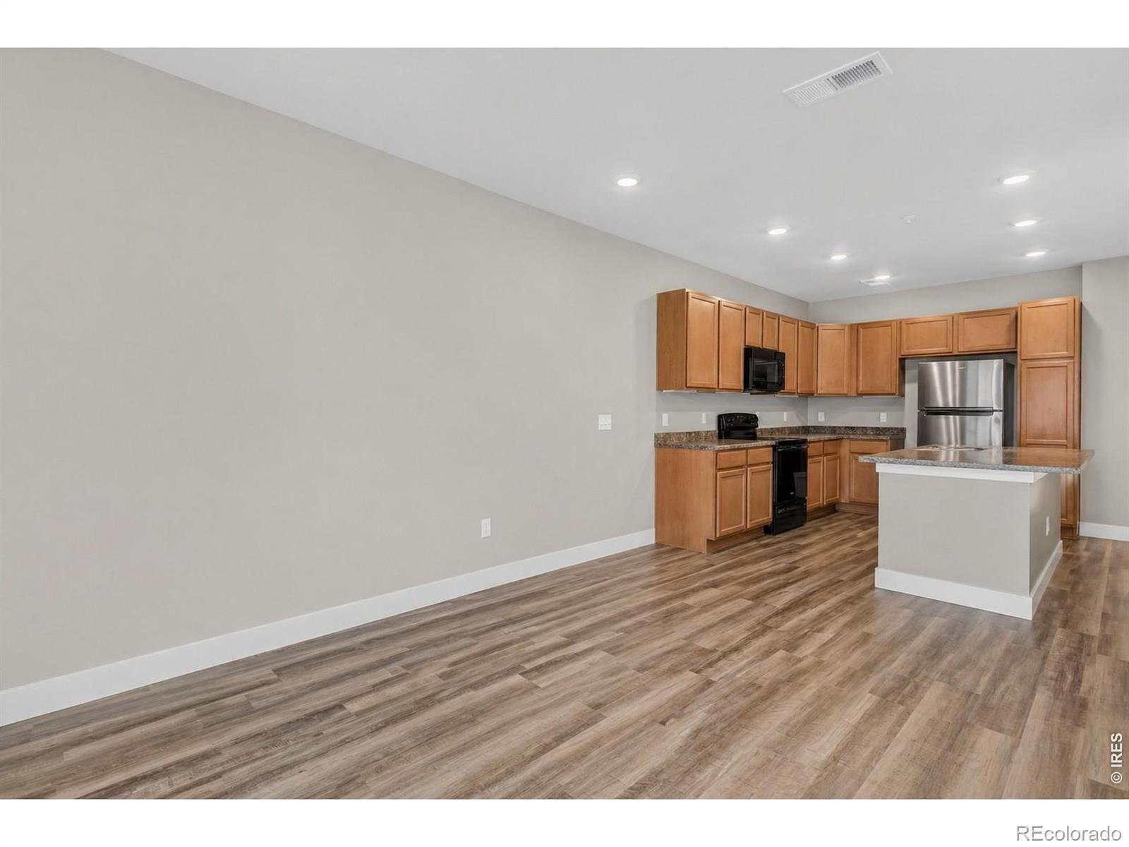 MLS Image #19 for 14351 e tennessee avenue,aurora, Colorado