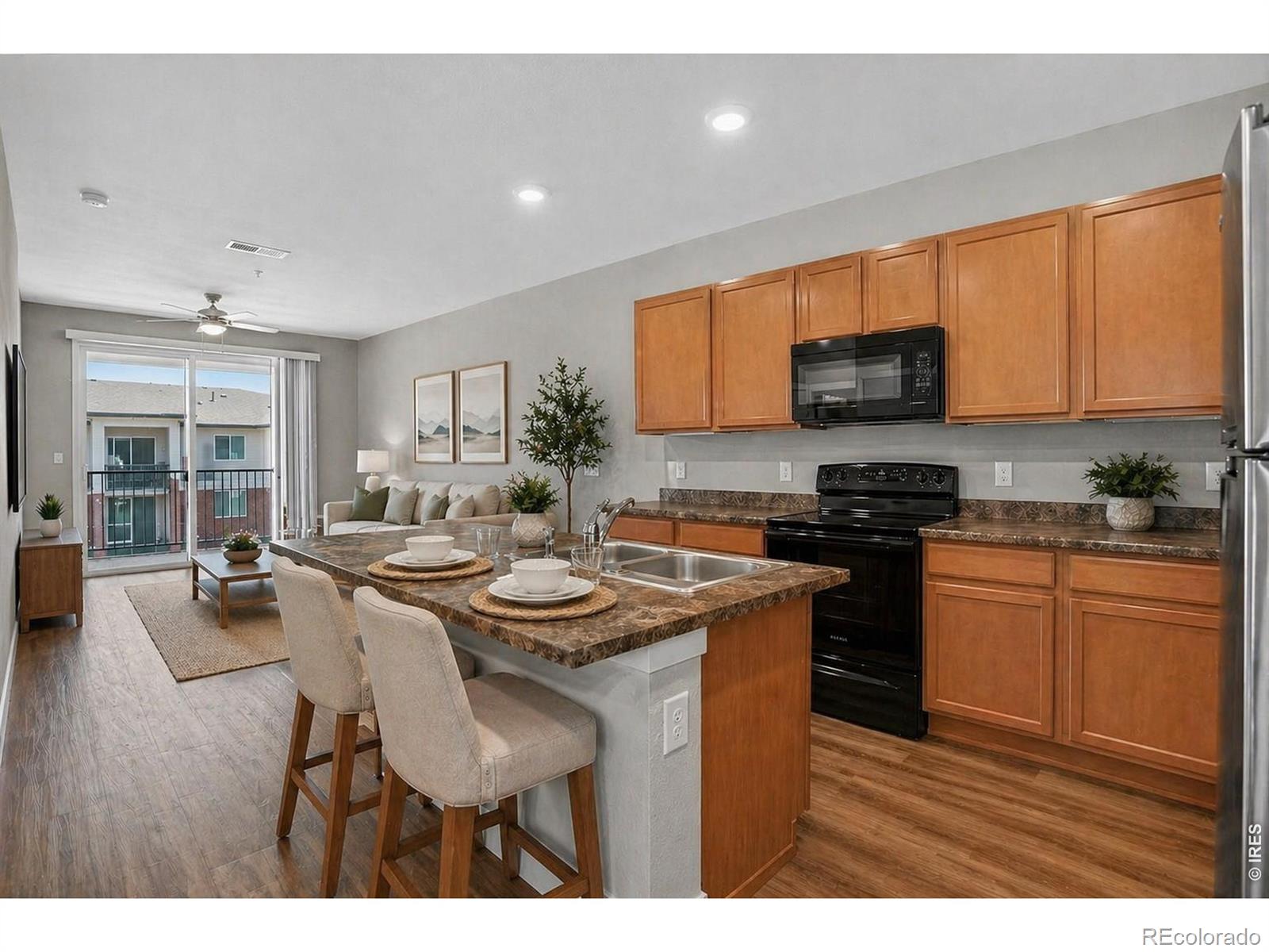 MLS Image #7 for 14351 e tennessee avenue,aurora, Colorado