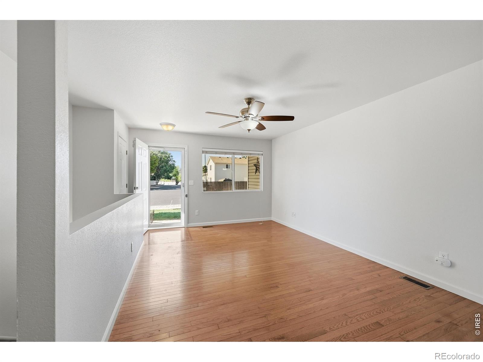 MLS Image #4 for 2915  ptarmigan drive,evans, Colorado
