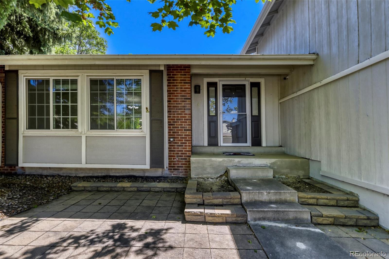 MLS Image #2 for 8454  tanglewood street,littleton, Colorado