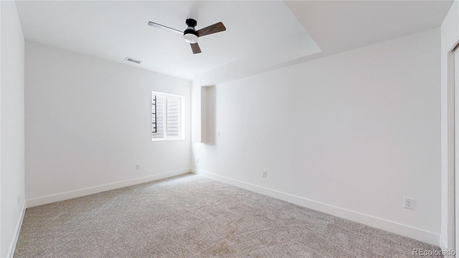MLS Image #38 for 2135 s high street,denver, Colorado
