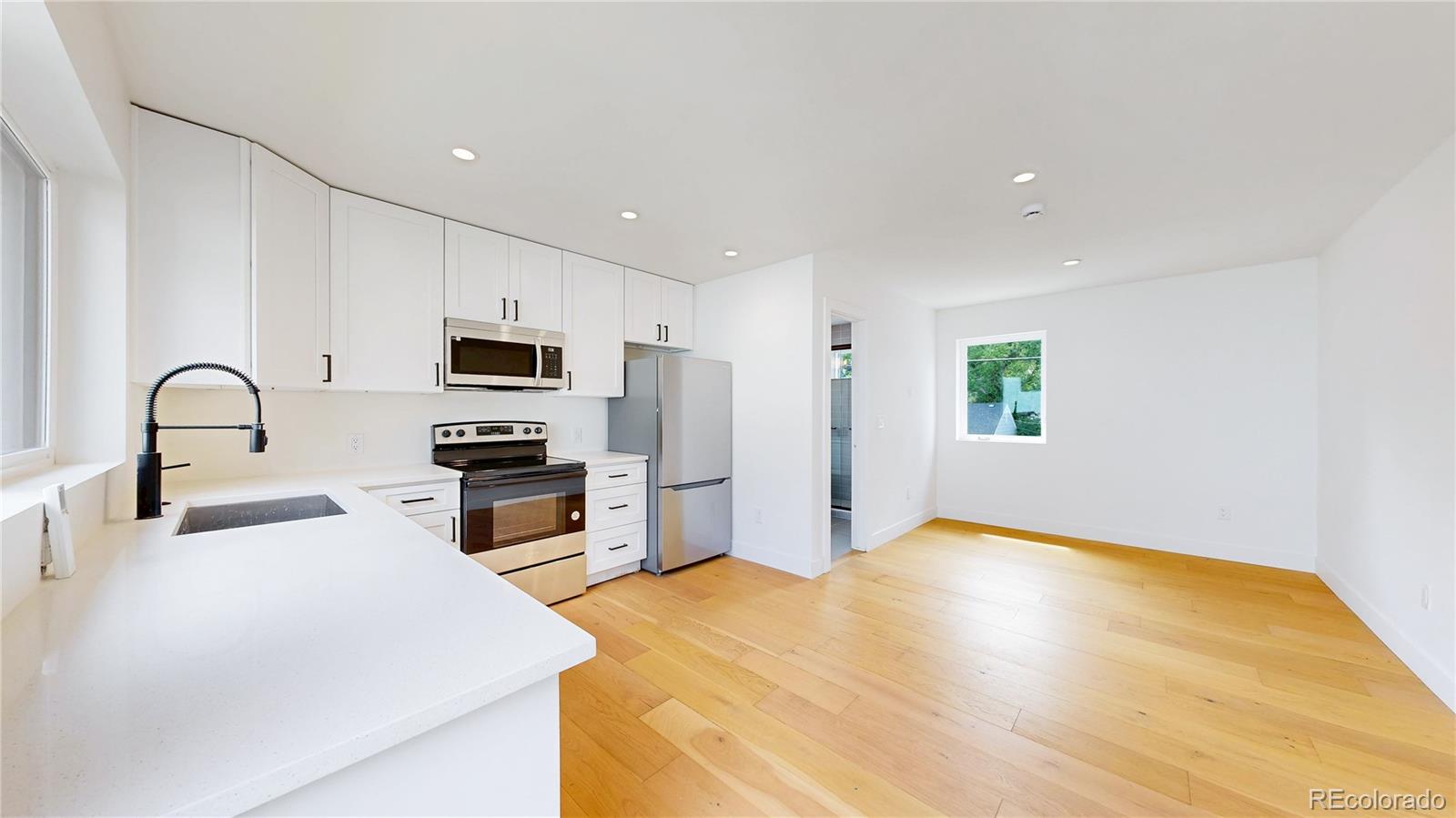 MLS Image #45 for 2135 s high street,denver, Colorado