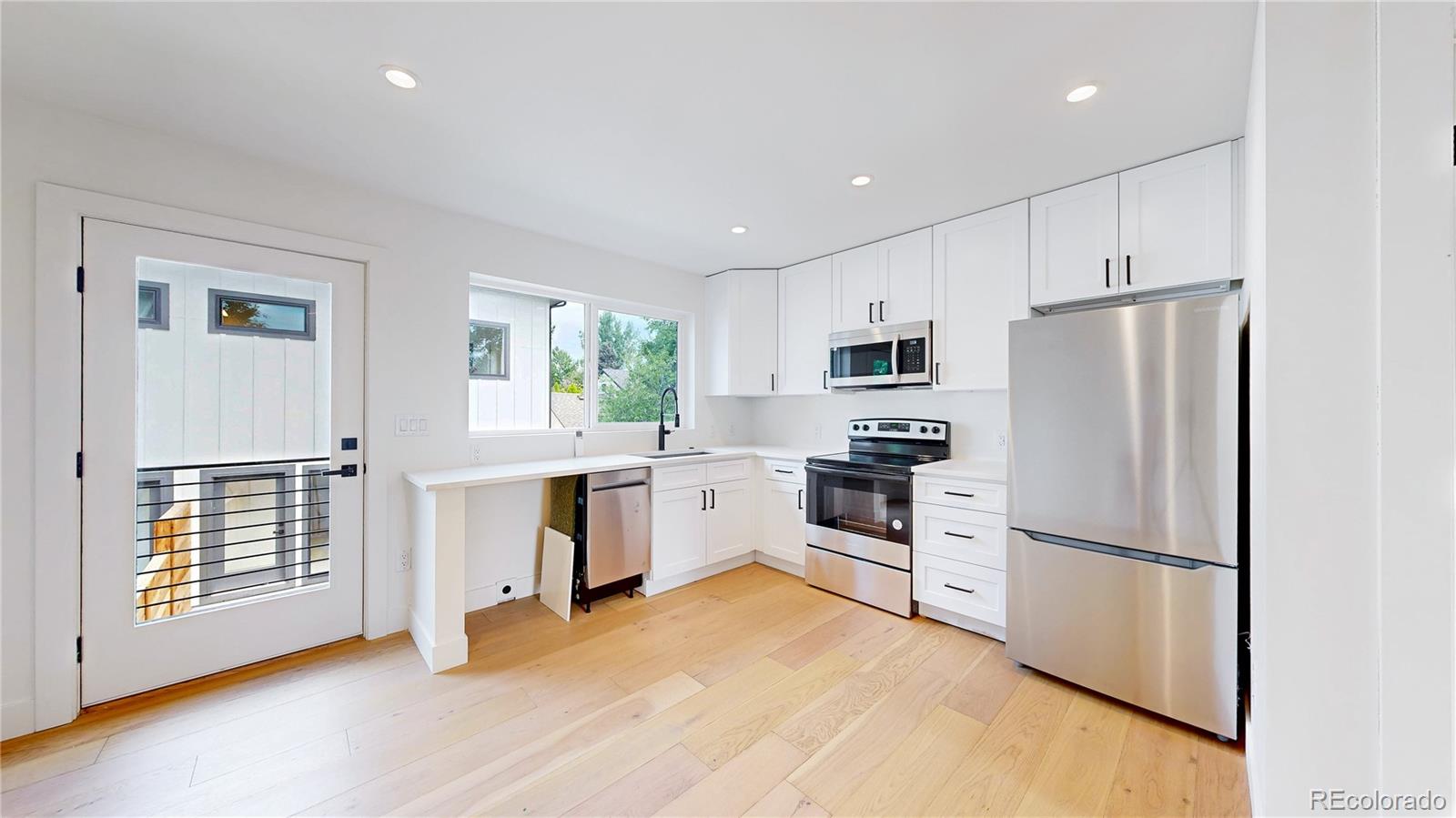 MLS Image #46 for 2135 s high street,denver, Colorado