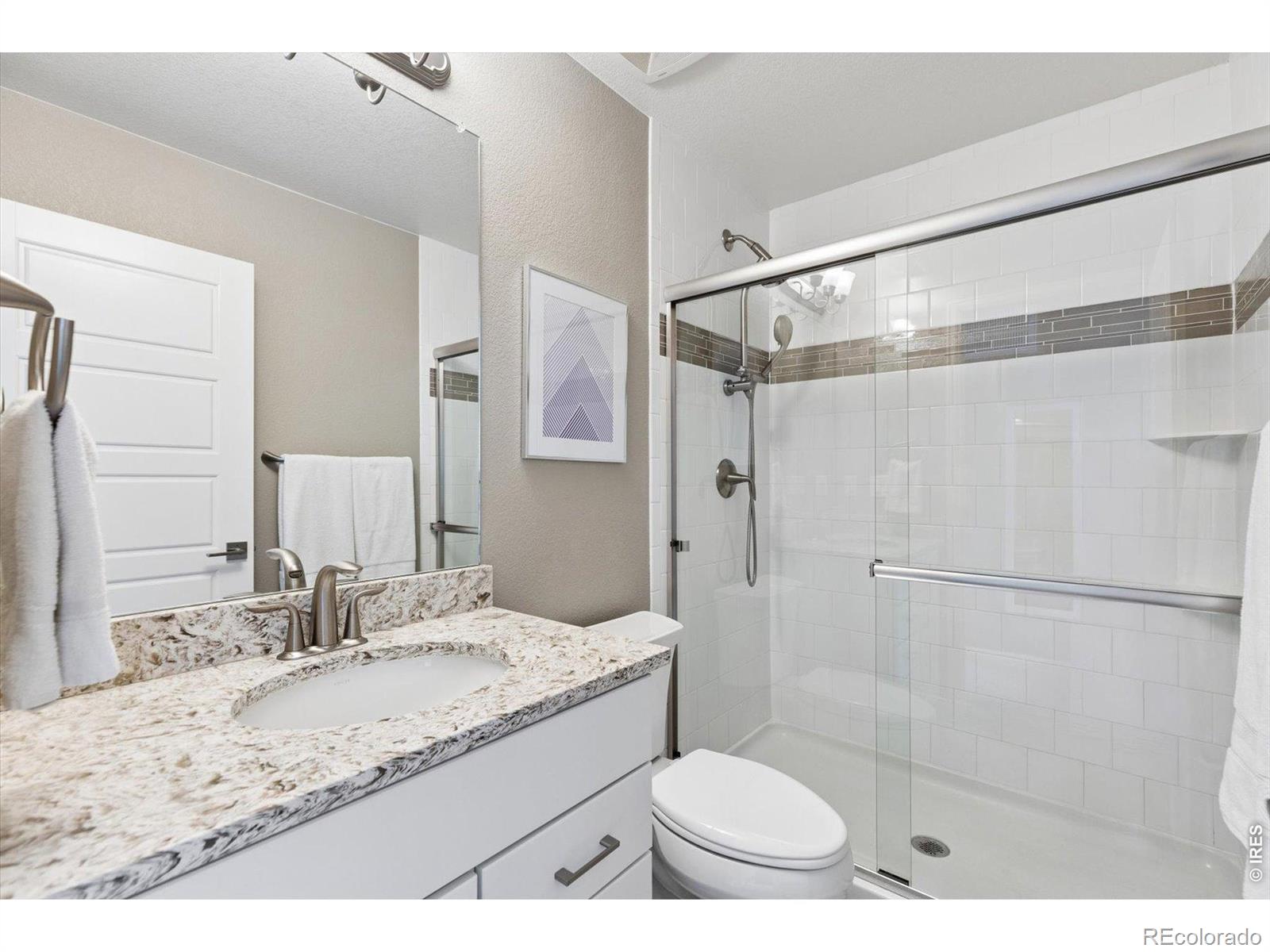 MLS Image #11 for 9340 e 58th avenue,denver, Colorado