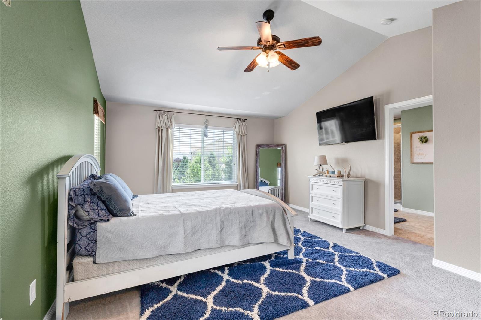 MLS Image #11 for 82 s newbern way,aurora, Colorado