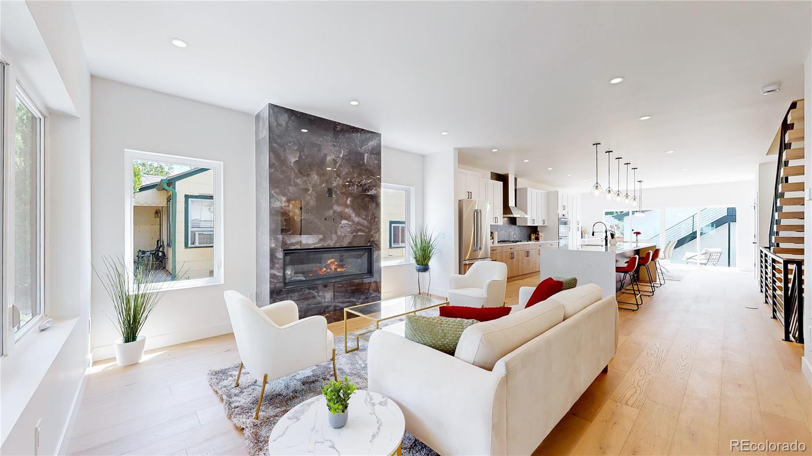 MLS Image #14 for 2137 s high street,denver, Colorado