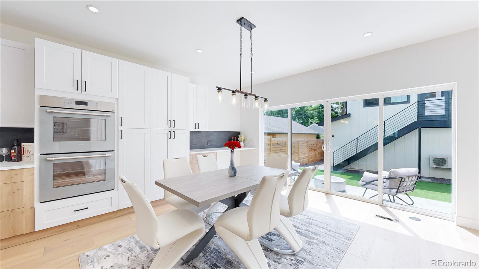 MLS Image #19 for 2137 s high street,denver, Colorado