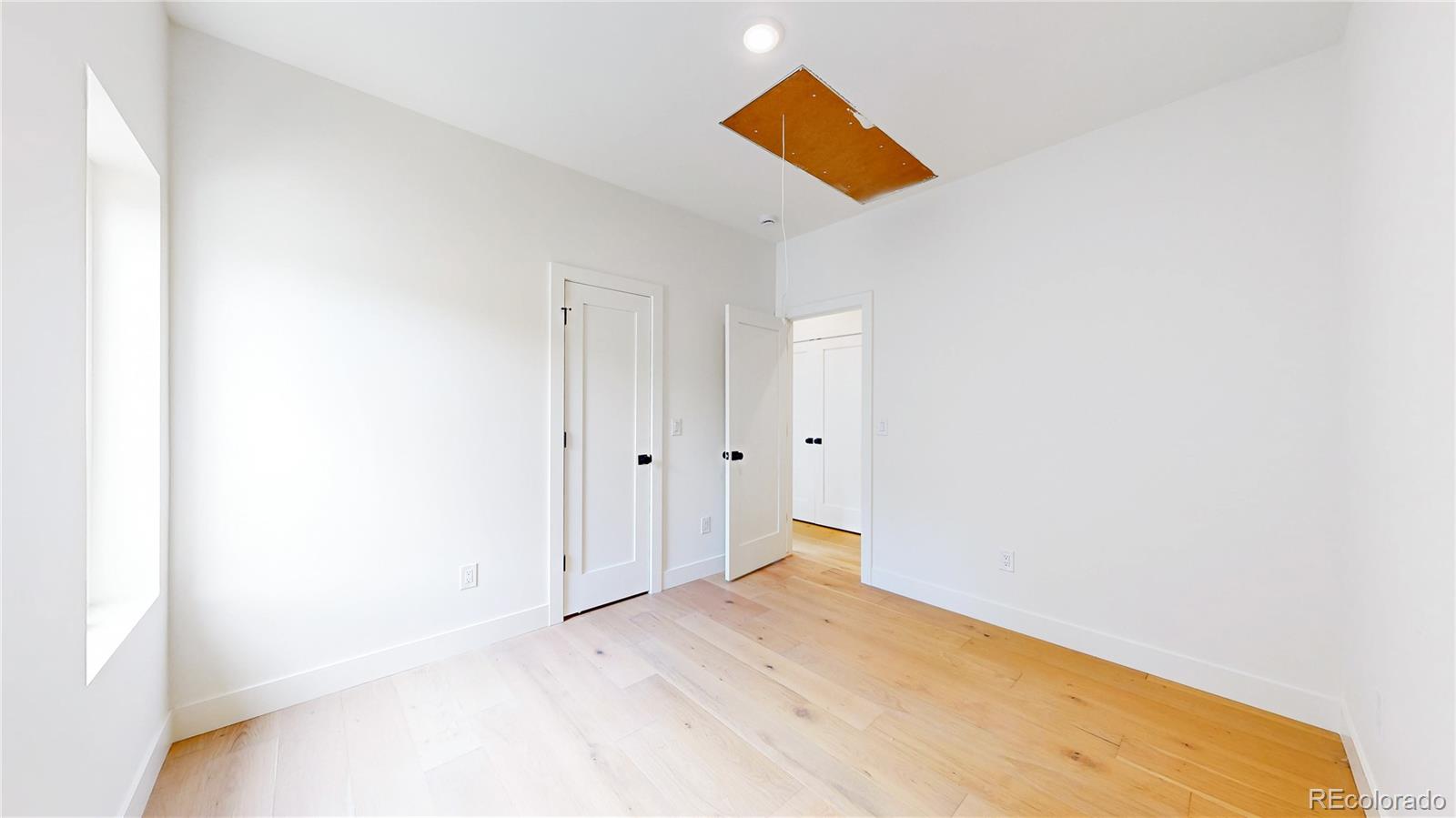 MLS Image #31 for 2137 s high street,denver, Colorado