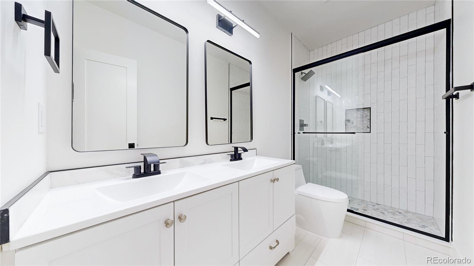 MLS Image #38 for 2137 s high street,denver, Colorado