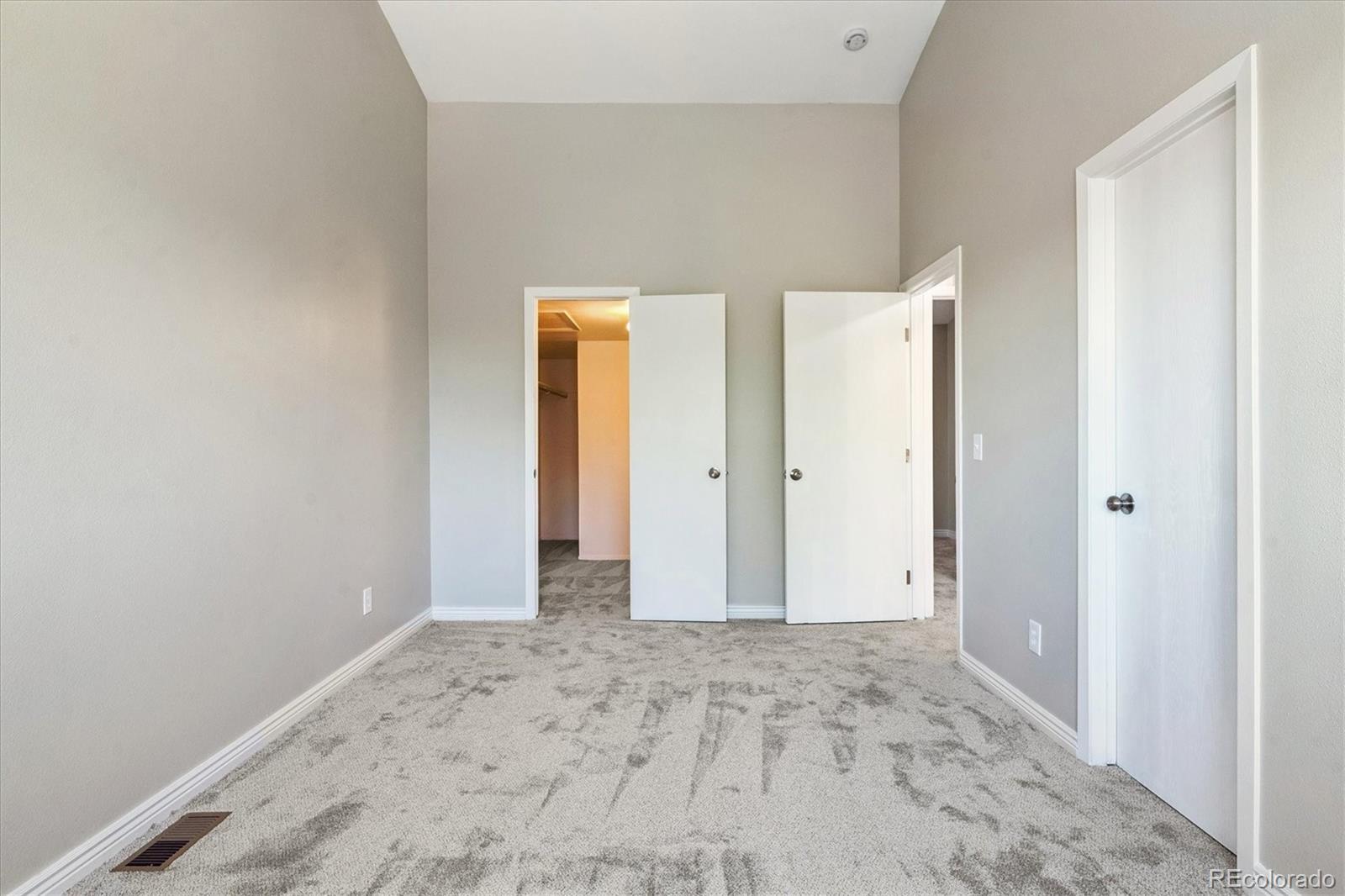 MLS Image #11 for 9806  madison street,denver, Colorado