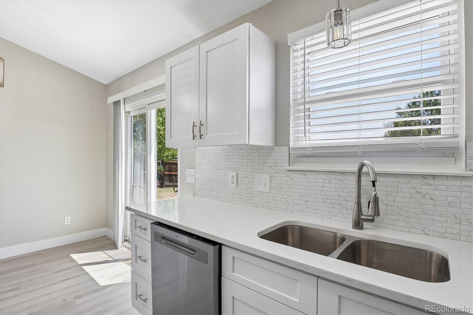 MLS Image #8 for 9806  madison street,denver, Colorado
