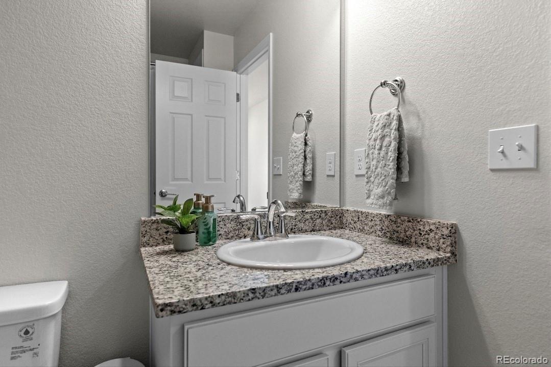 MLS Image #9 for 19037 e 64th avenue ,denver, Colorado