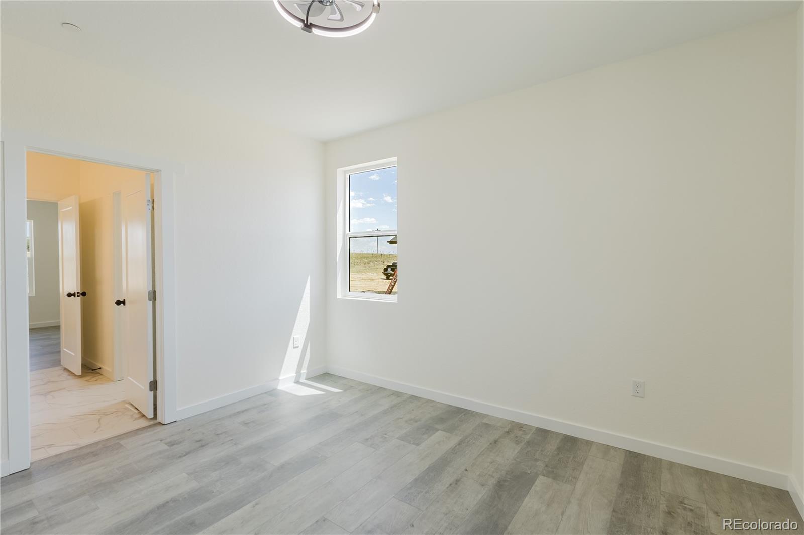 MLS Image #14 for 50255  oak park drive,bennett, Colorado