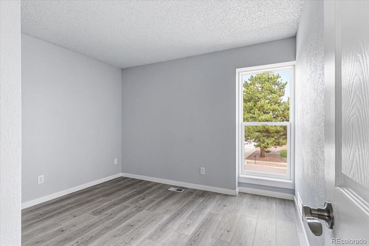MLS Image #16 for 10149  oak street,broomfield, Colorado