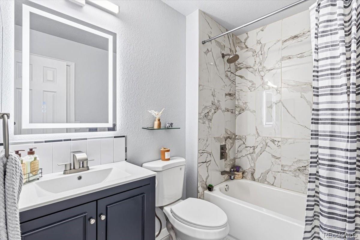 MLS Image #18 for 10149  oak street,broomfield, Colorado