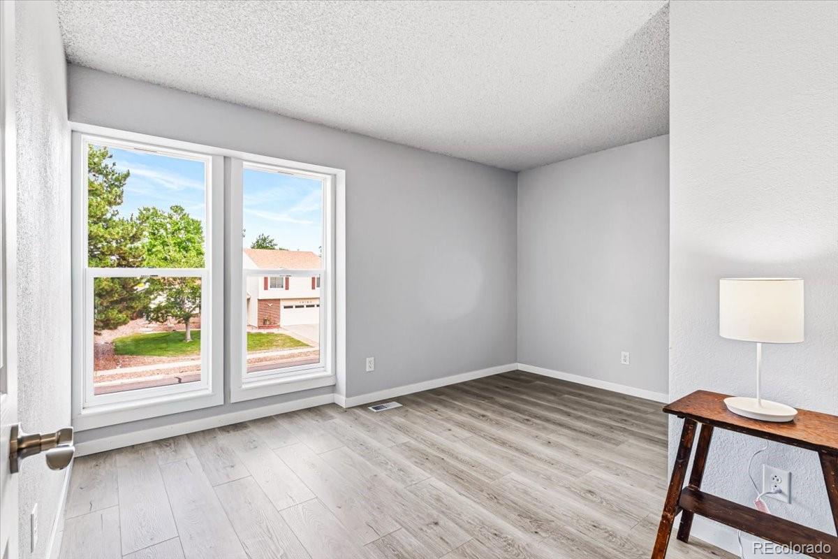 MLS Image #19 for 10149  oak street,broomfield, Colorado