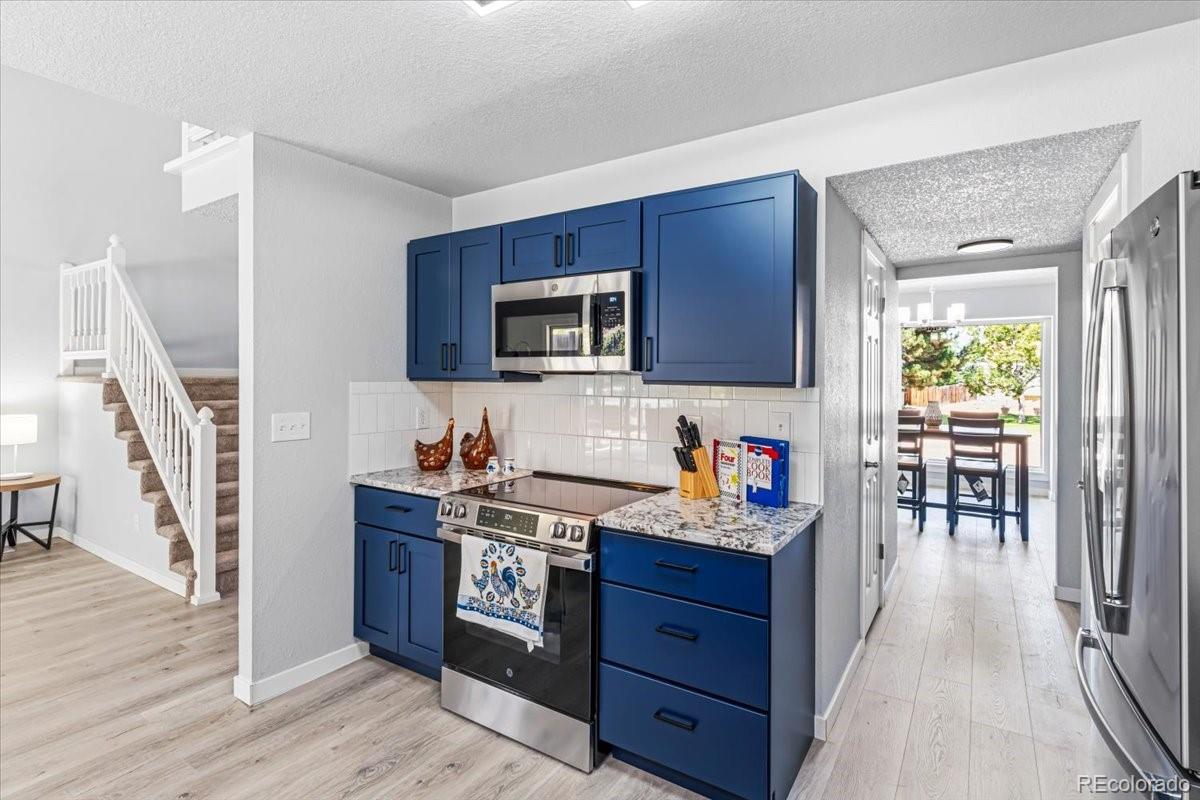 MLS Image #5 for 10149  oak street,broomfield, Colorado