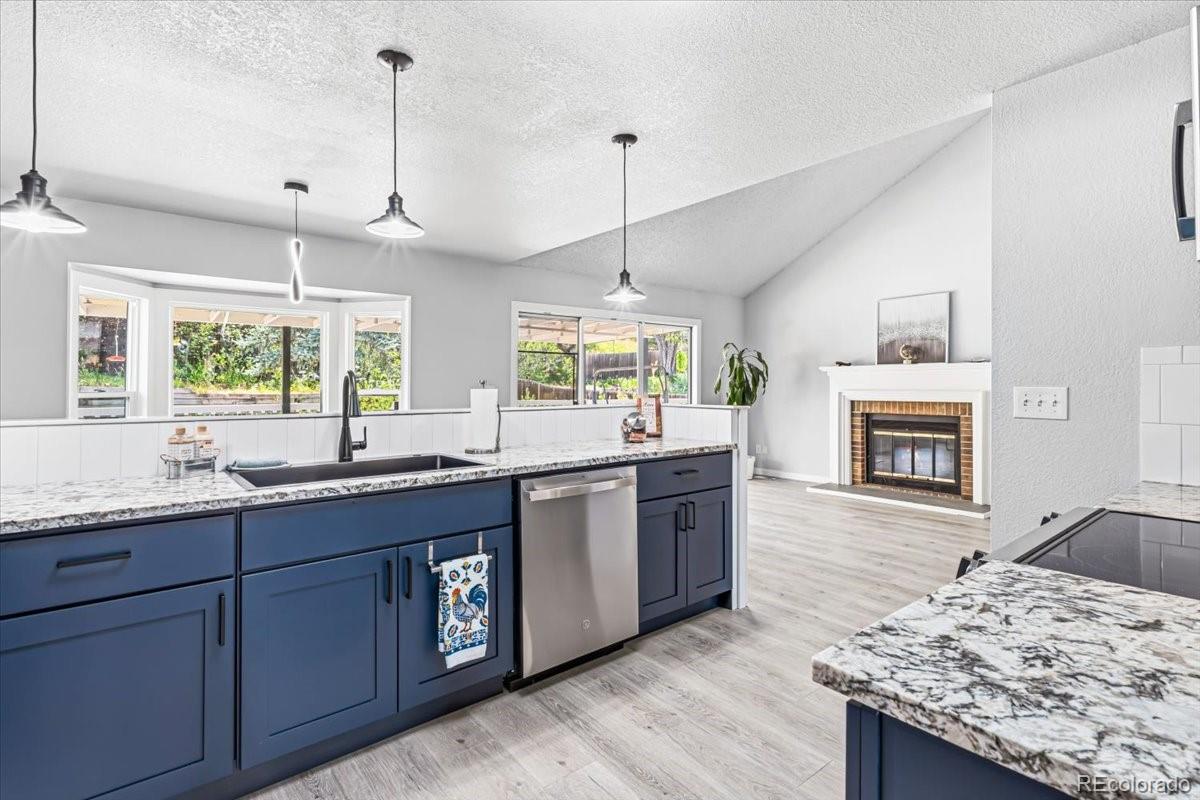MLS Image #7 for 10149  oak street,broomfield, Colorado