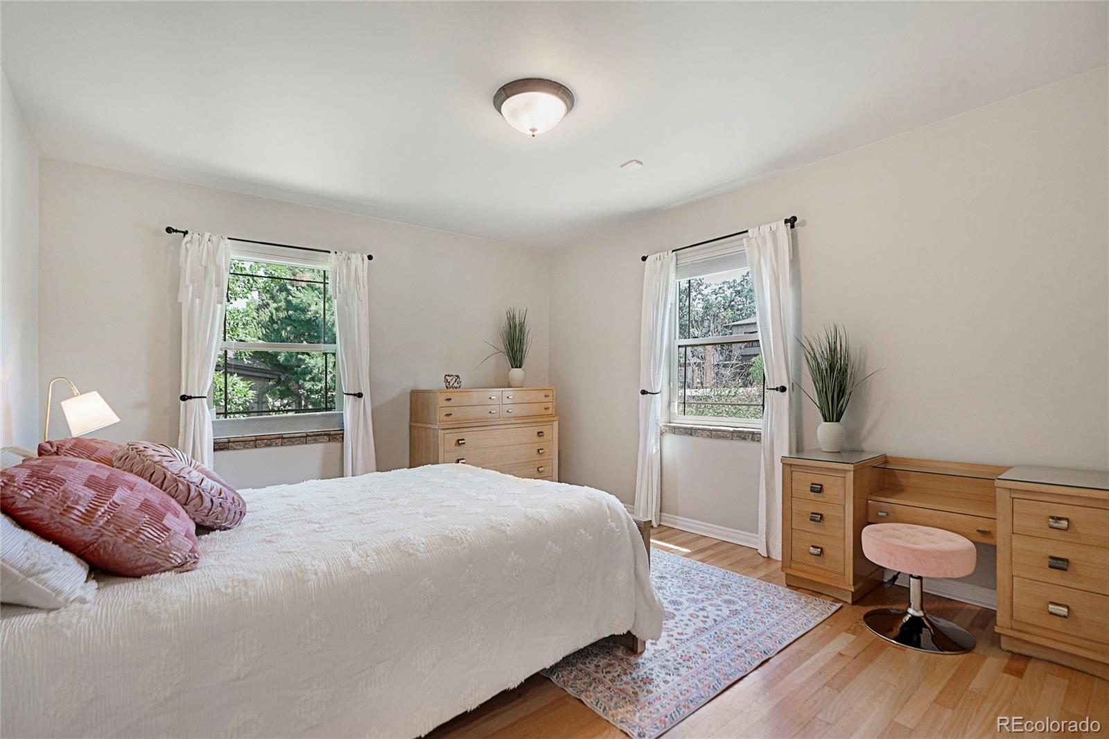 MLS Image #21 for 1090  bonnie brae boulevard,denver, Colorado