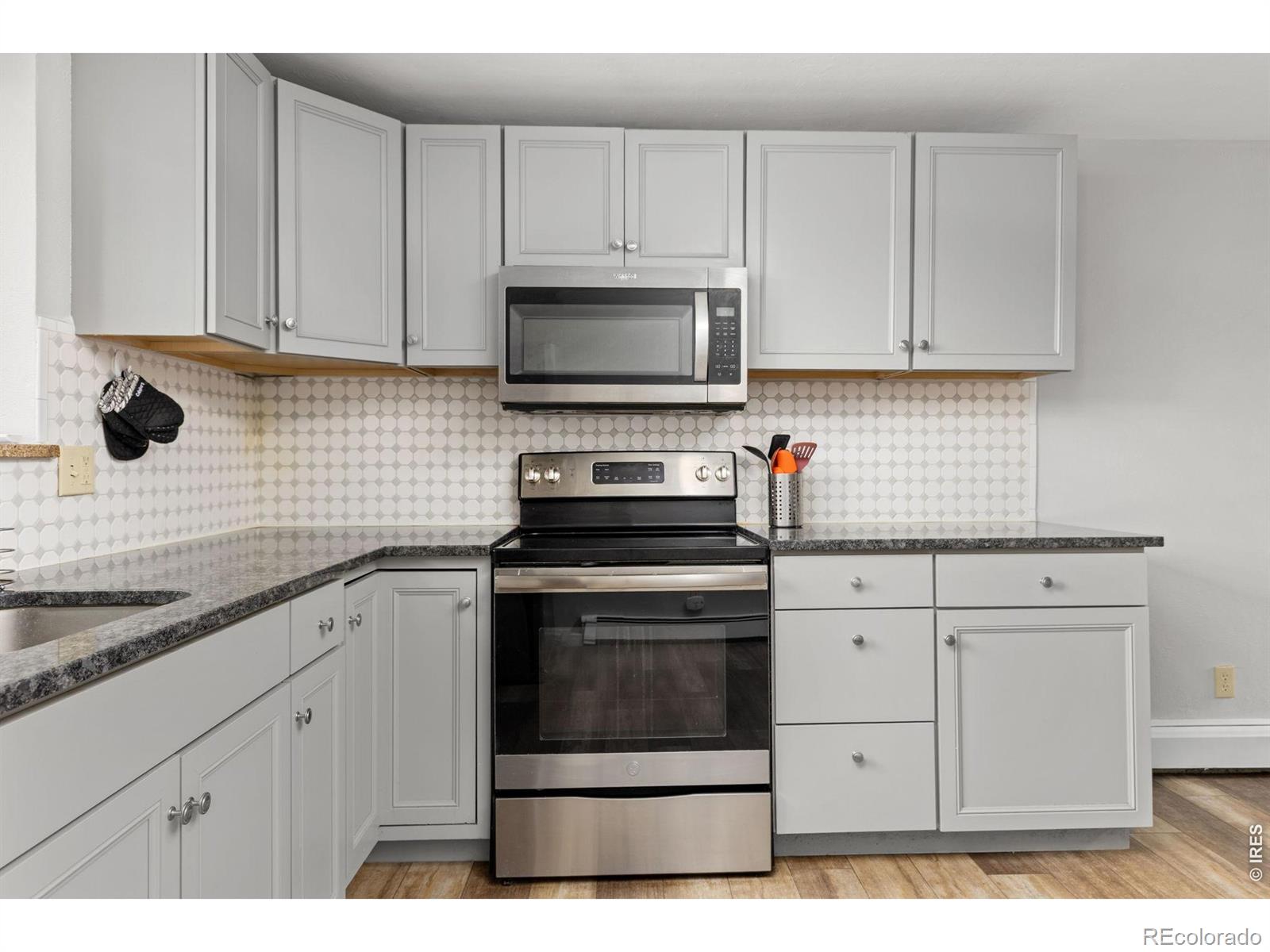 MLS Image #7 for 7142  marshall street,arvada, Colorado
