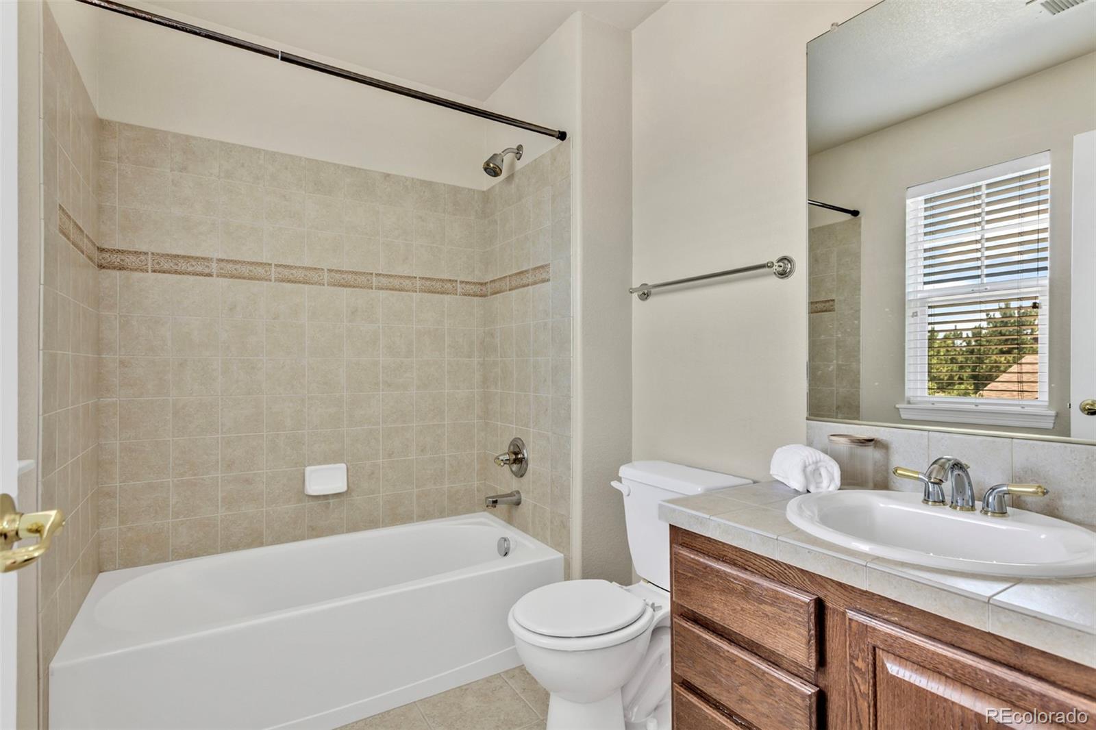 MLS Image #17 for 22245 e glasgow place,aurora, Colorado