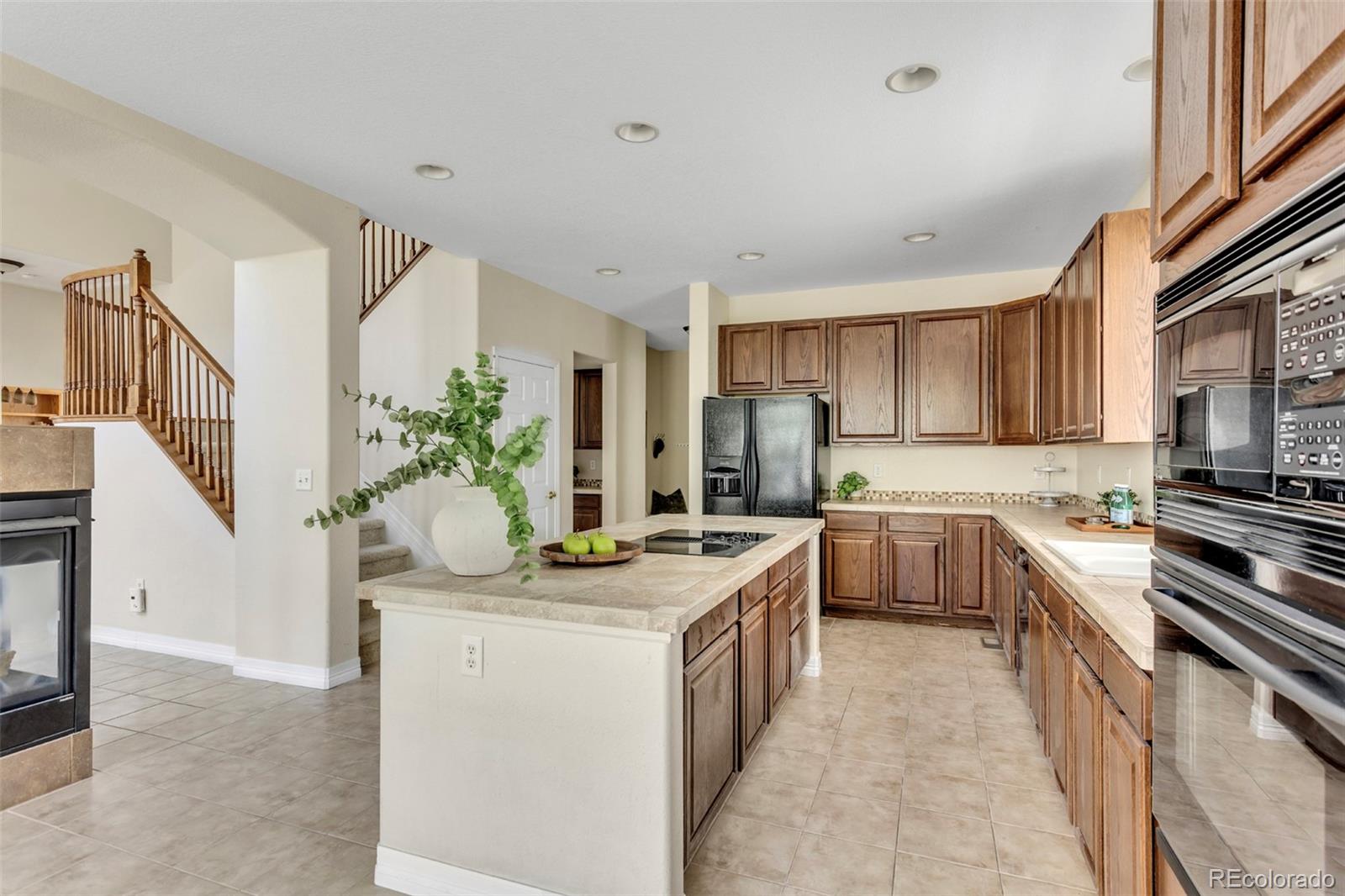 MLS Image #5 for 22245 e glasgow place,aurora, Colorado