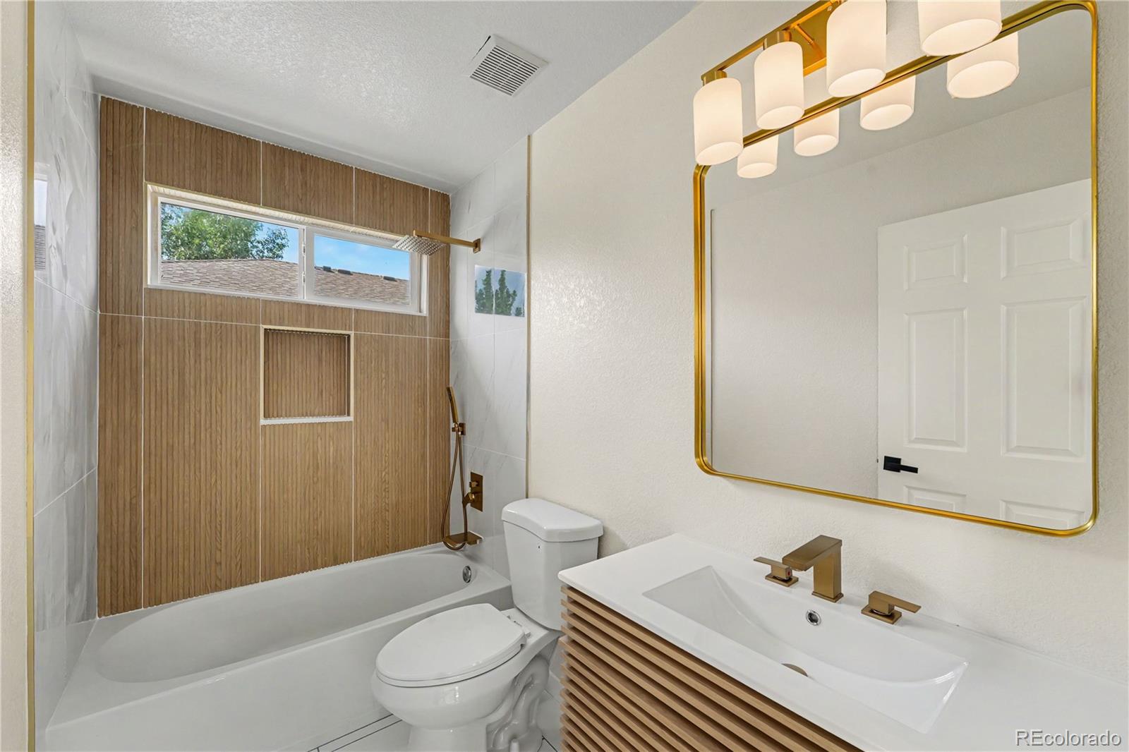 MLS Image #29 for 13674  plaster circle,broomfield, Colorado