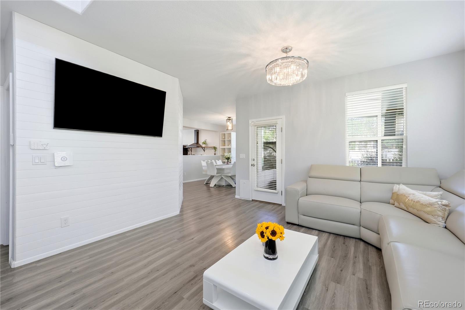 MLS Image #11 for 10699  torrington lane,littleton, Colorado