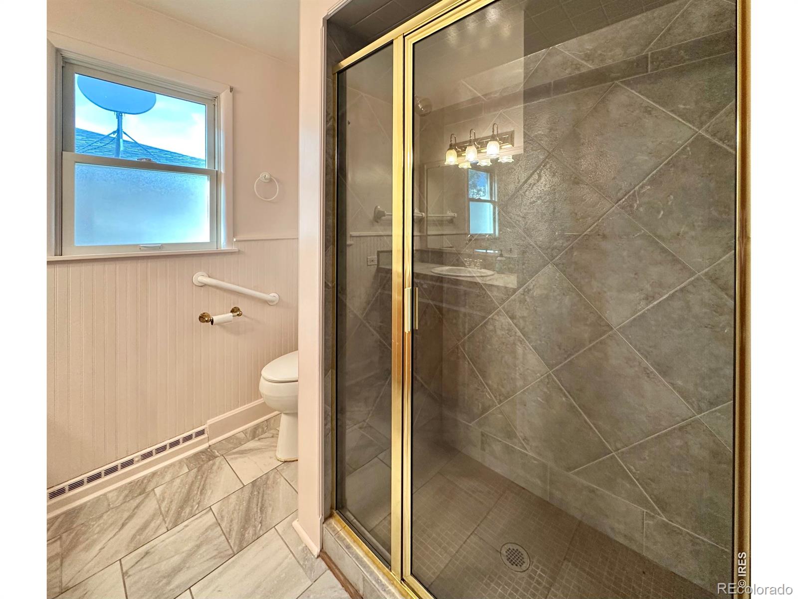 MLS Image #13 for 1809  delwood avenue,greeley, Colorado