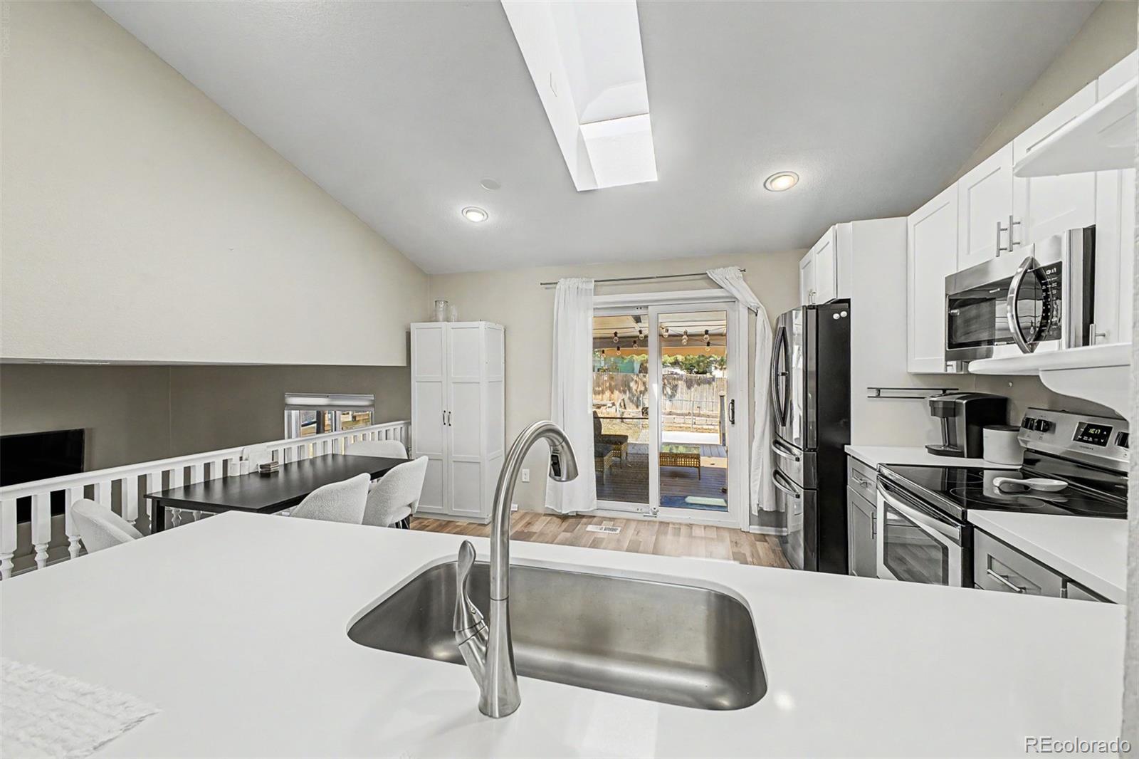 MLS Image #10 for 20040 e wagontrail drive,aurora, Colorado