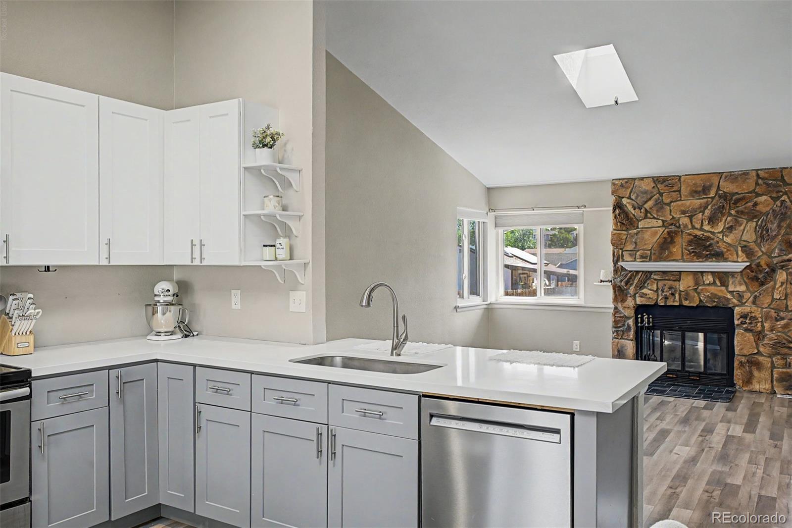 MLS Image #11 for 20040 e wagontrail drive,aurora, Colorado