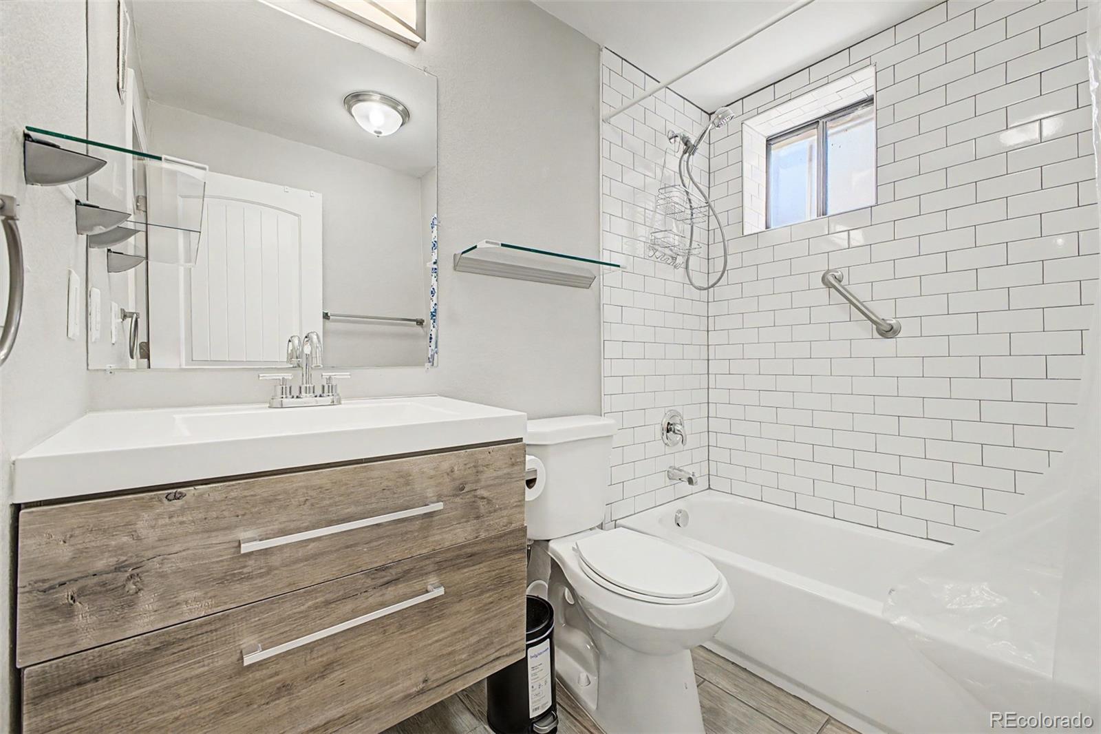 MLS Image #22 for 20040 e wagontrail drive,aurora, Colorado