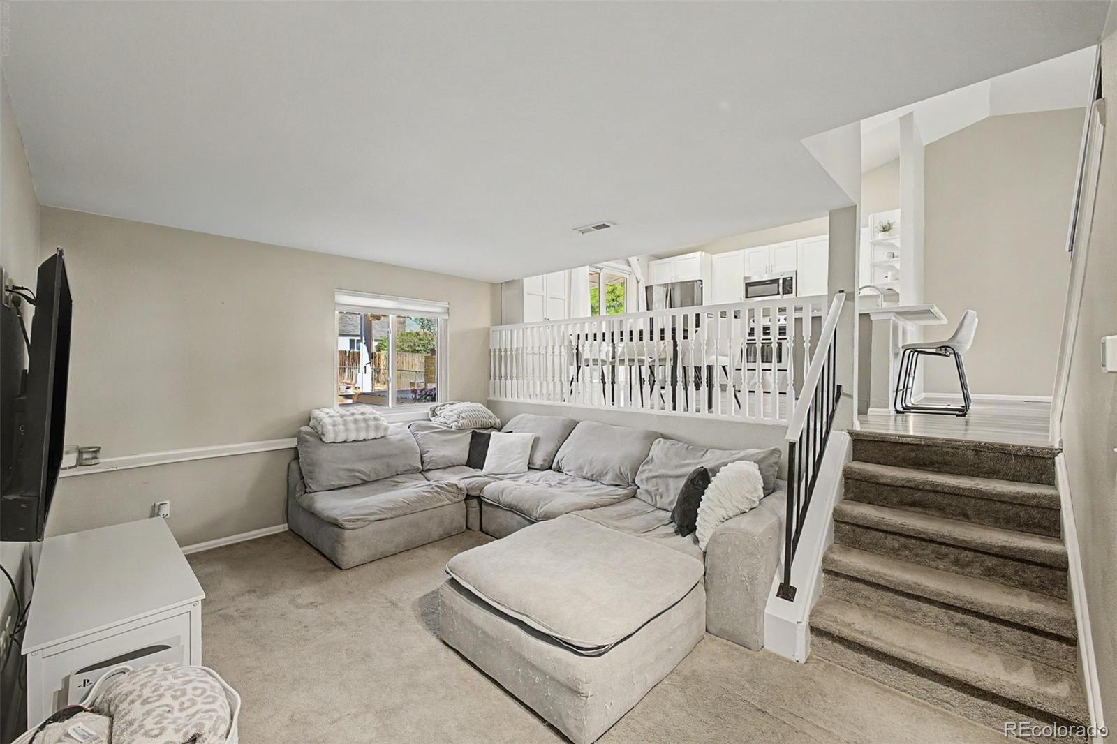 MLS Image #4 for 20040 e wagontrail drive,aurora, Colorado