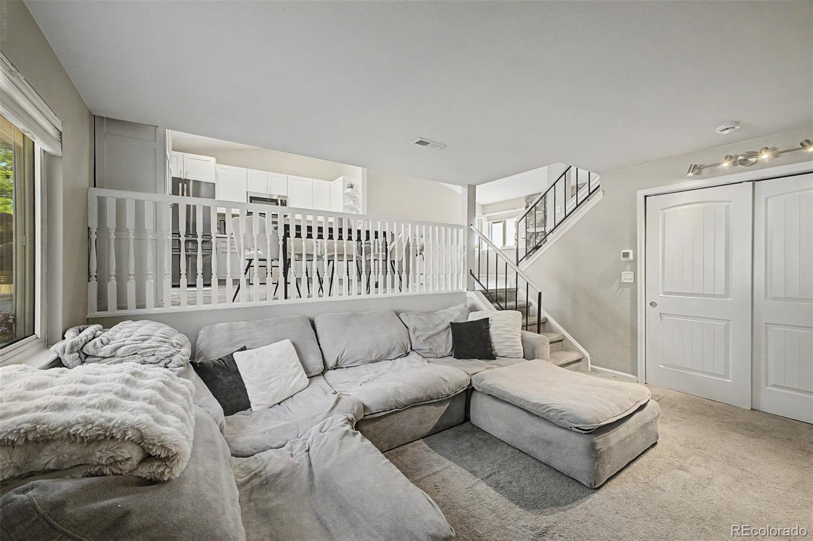 MLS Image #6 for 20040 e wagontrail drive,aurora, Colorado