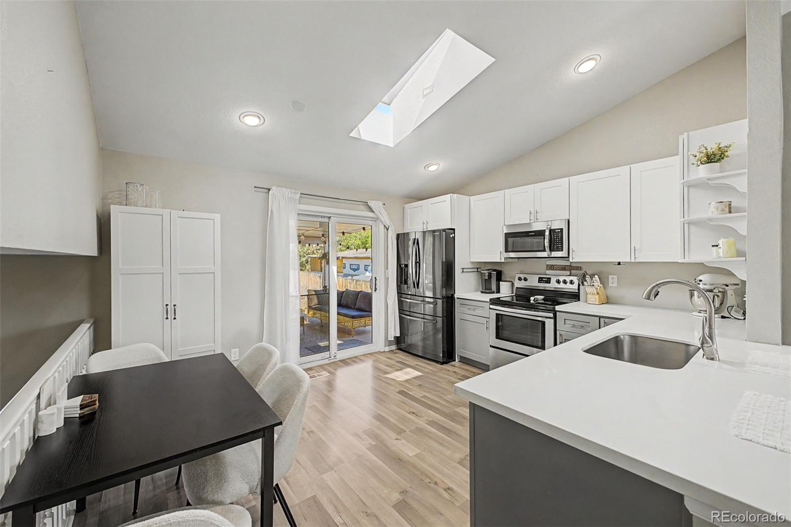 MLS Image #8 for 20040 e wagontrail drive,aurora, Colorado