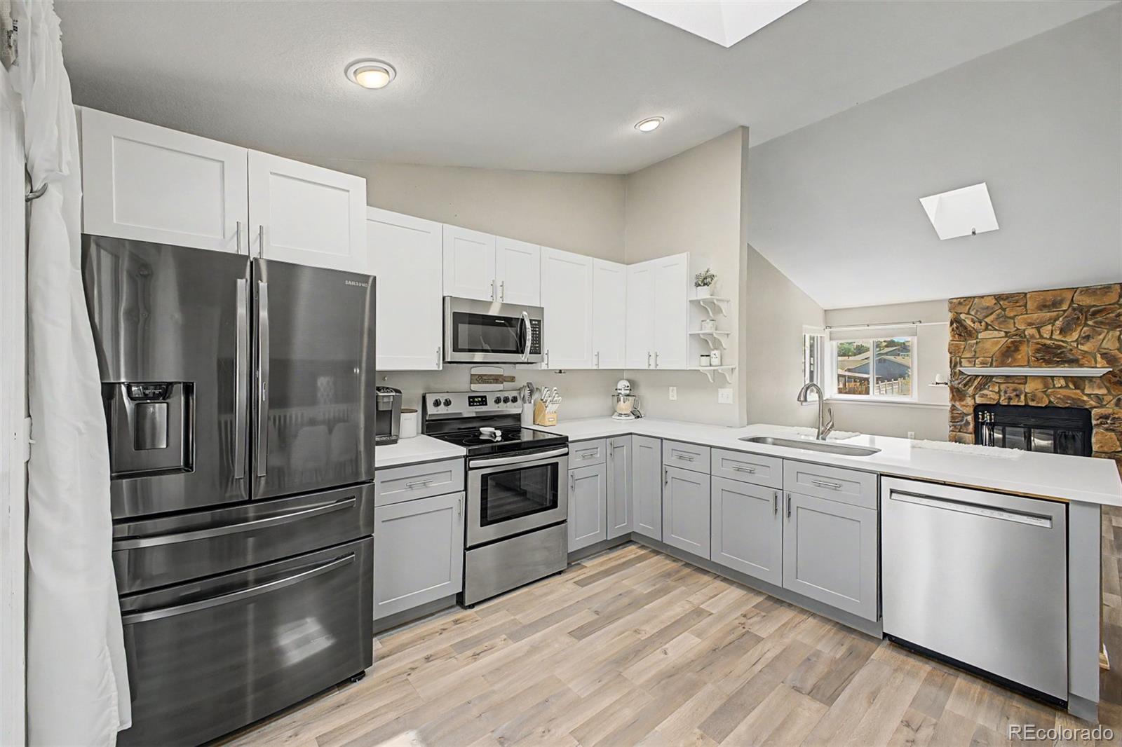 MLS Image #9 for 20040 e wagontrail drive,aurora, Colorado