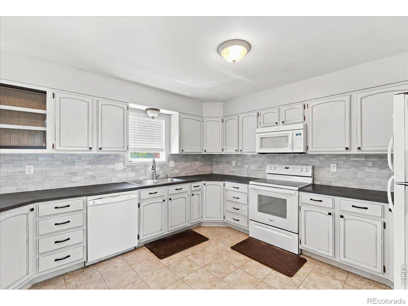 MLS Image #4 for 29271  county road 78 ,eaton, Colorado