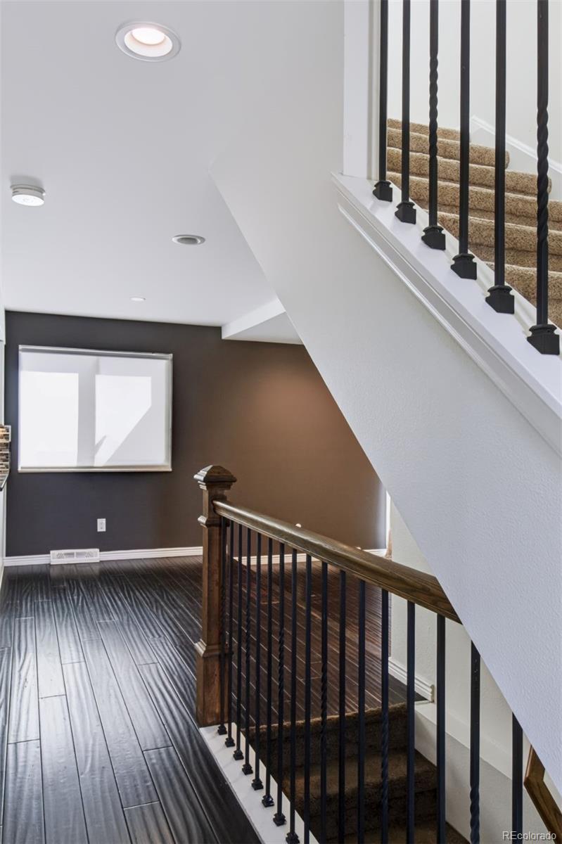 MLS Image #16 for 660  omega lane,littleton, Colorado