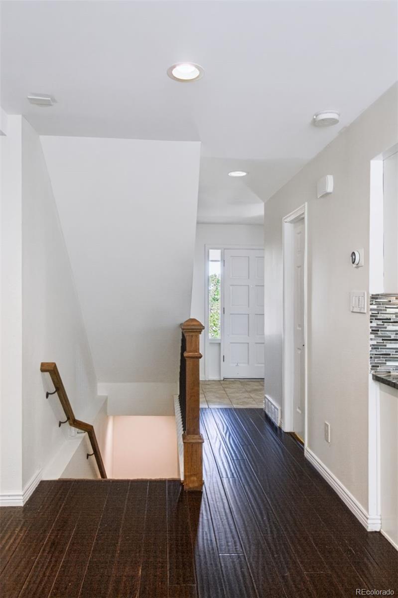 MLS Image #17 for 660  omega lane,littleton, Colorado