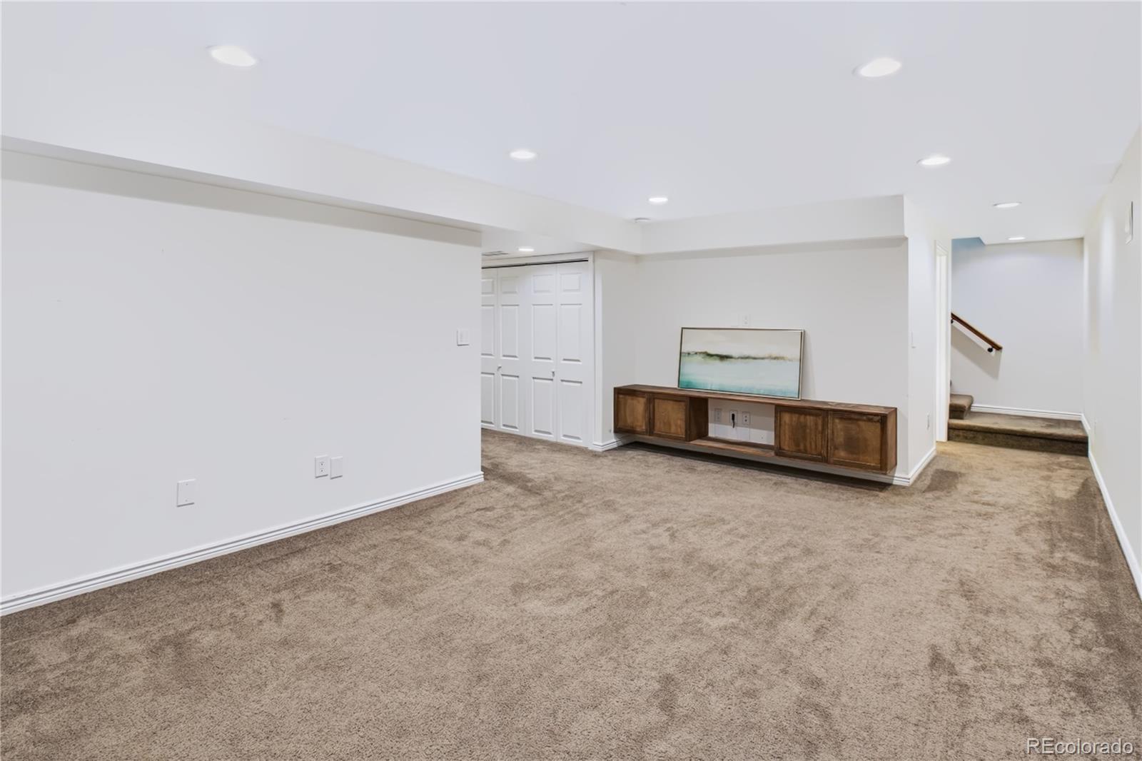 MLS Image #35 for 660  omega lane,lone tree, Colorado